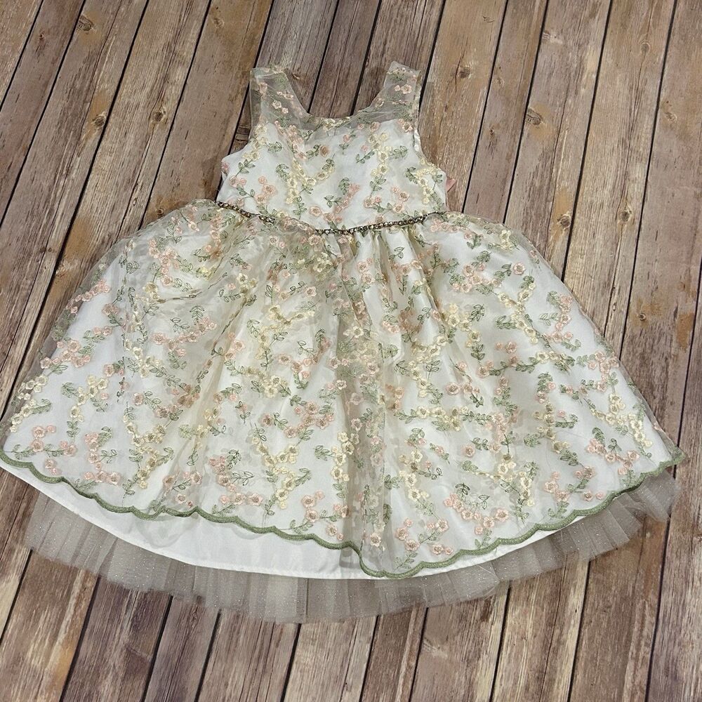 American Princess Girls Size 4 Embroidered Floral Tulle Frilly Rhinestone Dress